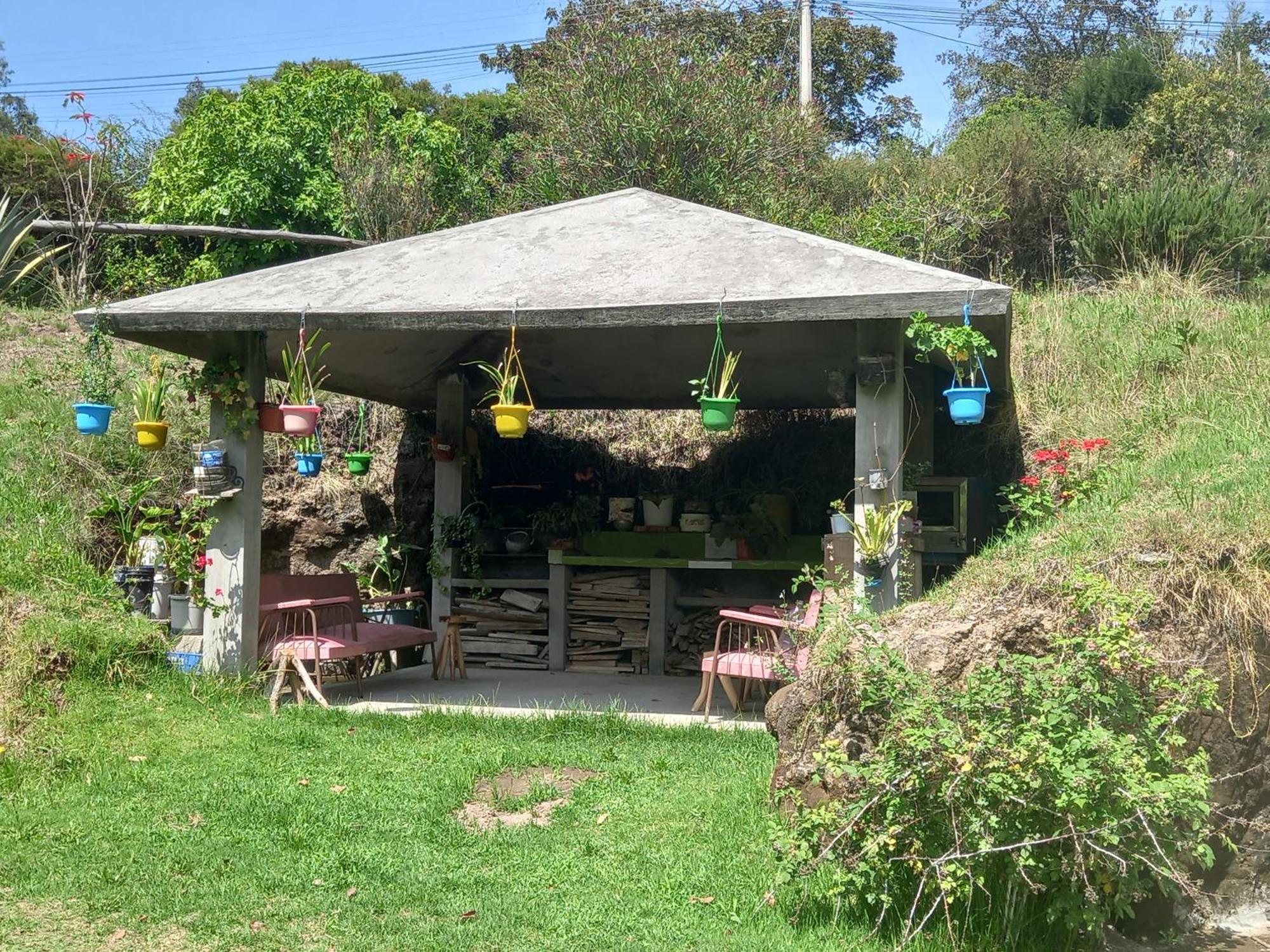 Casa Huespedes El Molino Hotel Tababela Eksteriør billede
